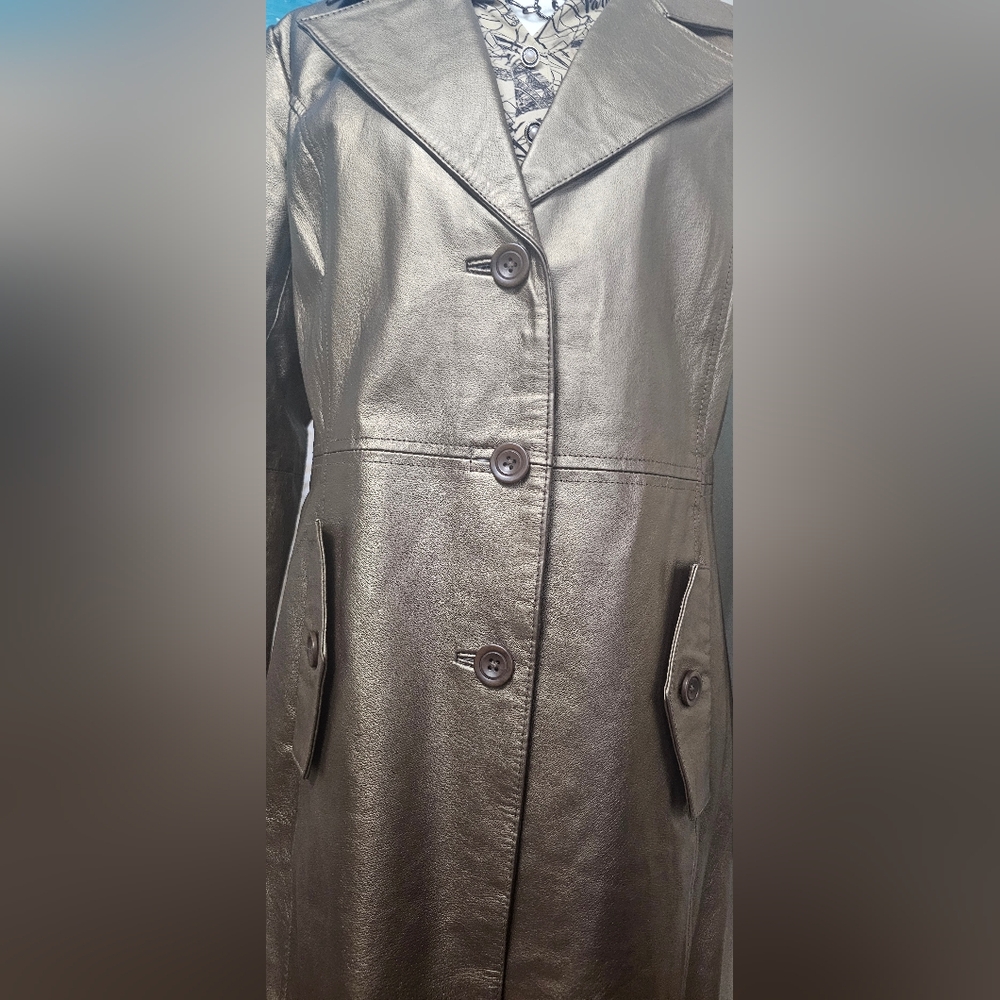 Metallic LEATHER Coat - Picture 5 of 5